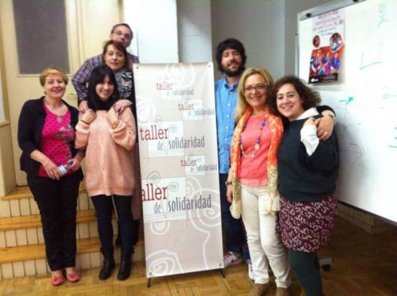 Cientos de voluntarios trabajan por la alfabetización mundial