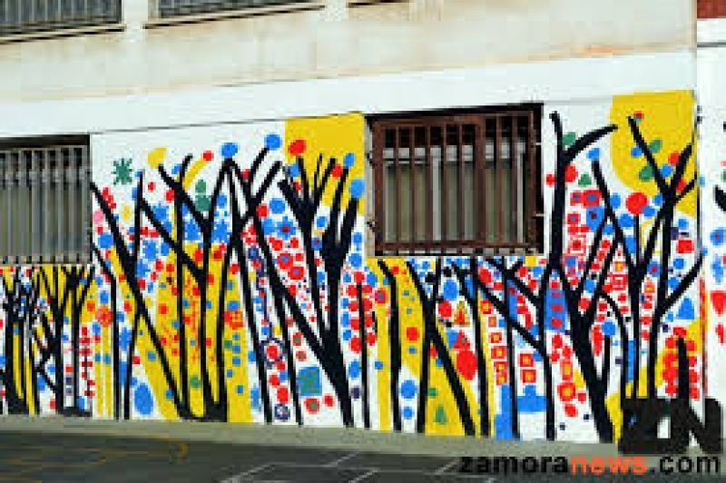 Iu y el grupo municipal en el Ayuntamiento de Zamora apoyan las movilizaciones contra el cierre de aulas en el Arias Gonzalo