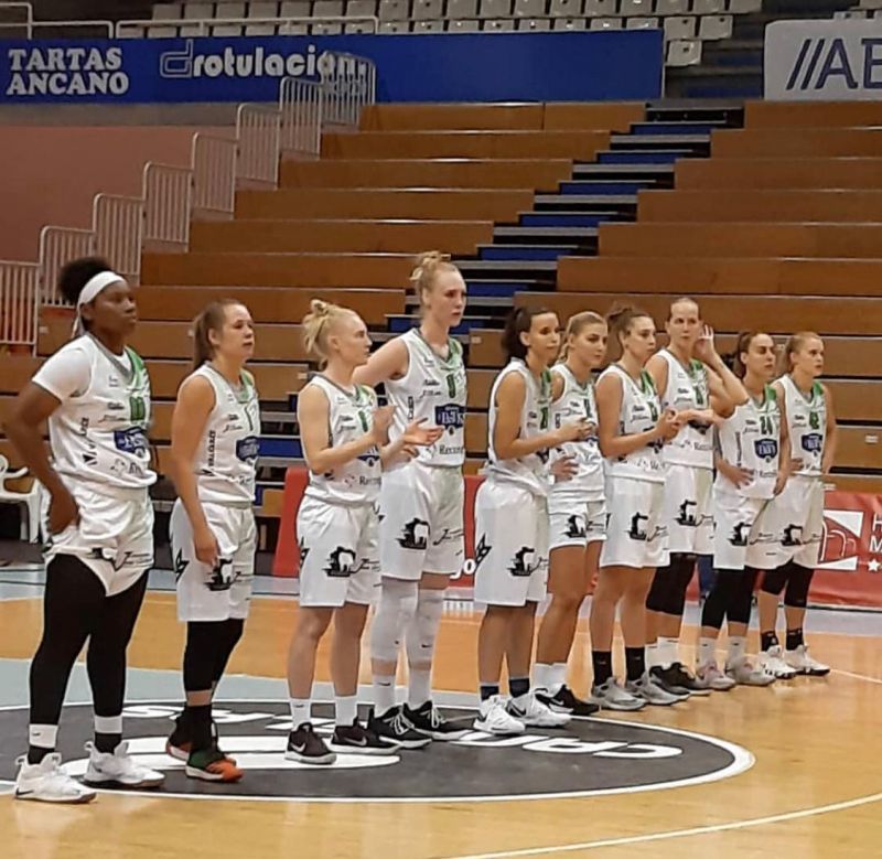 Nueva derrota del C.D Zamarat que lo intentó en la segunda parte ante Maquinarias Encina de Lugo (59-46)