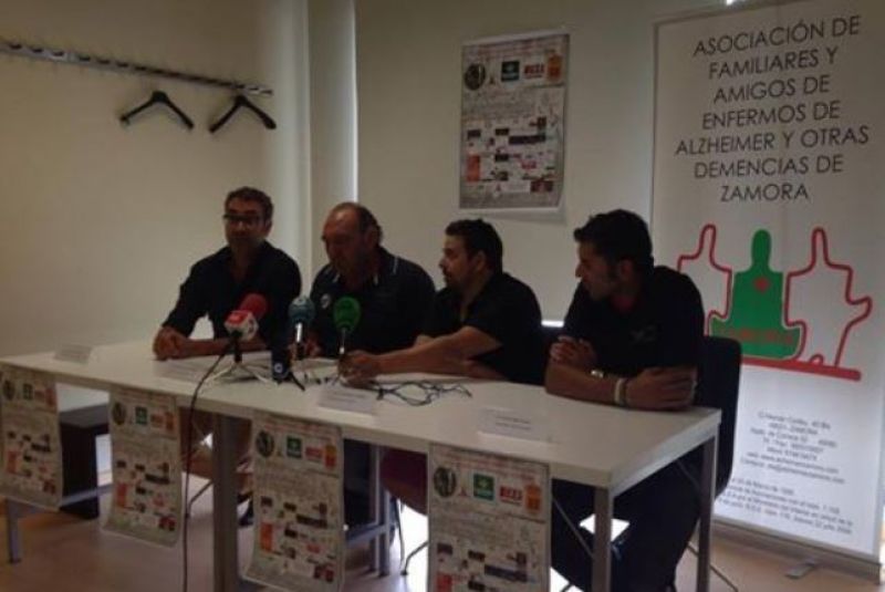 Presentación de la carrera popular. Foto: Alzheimer Zamora.