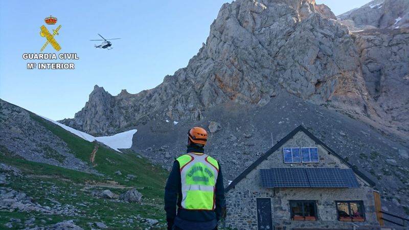 La Guardia Civil busca a un menor de 13 años desaparecido en la zona de Collado Jermoso en León, el grupo cinológico de Zamora está ya en la zona