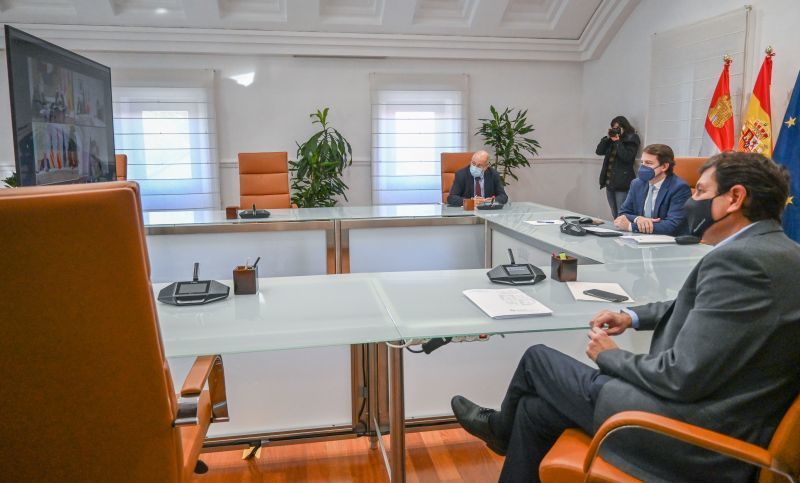 Mañueco pide ayudas por la despoblación para Soria y deja olvidada a Zamora