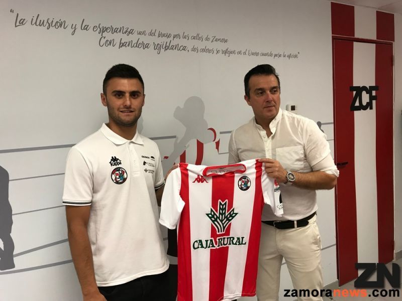 Álex Rasines llega al Zamora C.F para adueñarse del lateral derecho