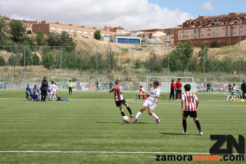 Mas de 200 niños se dan cita en el Torneo de La Amistad