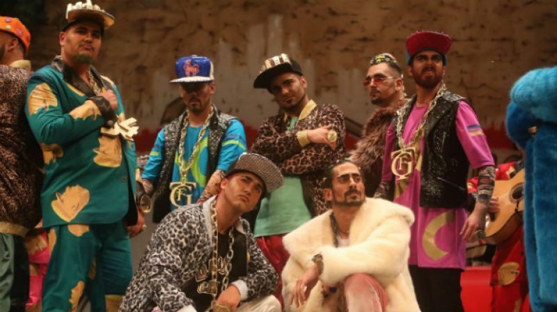 Los Daddy Cadi en el Teatro Falla (Foto: La Voz del Carnaval)