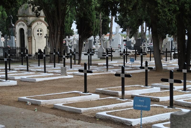 Cementerio municipal San Atilano.