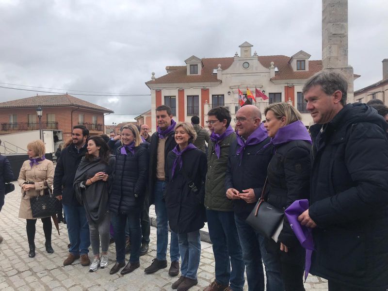 Los candidatos del PP muy activos en el día de Villalar de los Comuneros, Isabel Blanco, la ex-ministra García Tejerina y Leticia Sánchez presentes en los actos