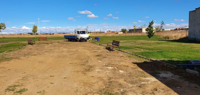 El Ayuntamiento de Benavente continúa trabajando para mejorar y adecentar diferentes espacios de la ciudad