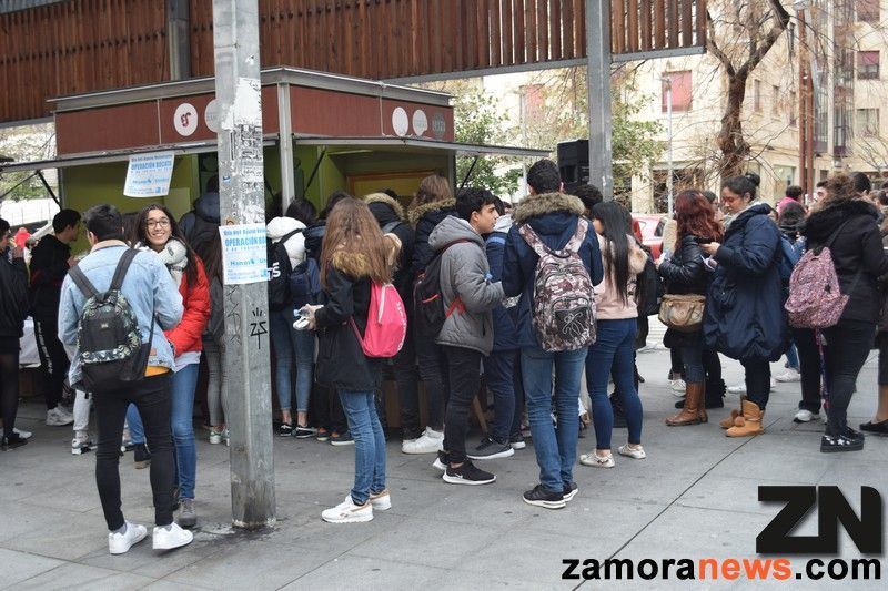 La Operación Bocata es un éxito este año también en el 60 aniversario de Manos Unidas