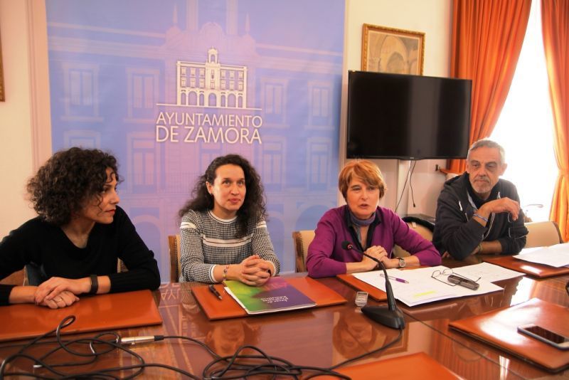 La experiencia sensorial sobre Violencia de Género "No Cierres los Ojos", se traslada a los alumnos de Bachillerato del Rio Duero y la Vaguada