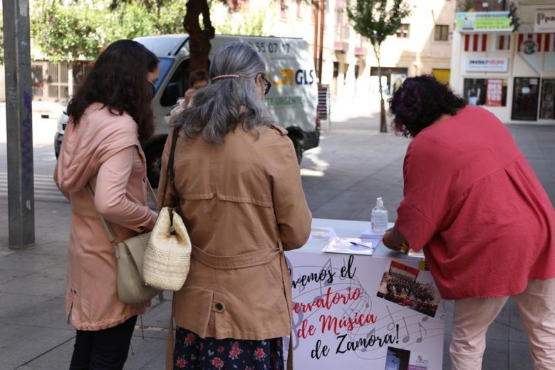 Discrepancias administrativas impiden votar el cese de la directora del Conservatorio de Música