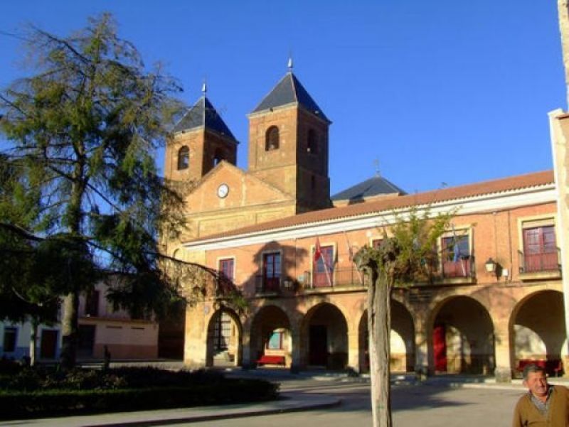 Cs solicitará en el pleno del Ayuntamiento de Villanueva del Campo la rebaja del IBI para ayudar a los negocios de la localidad