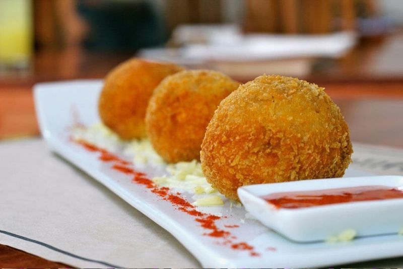 El Ermitaño homenajea a la croqueta en su día con una receta especial
