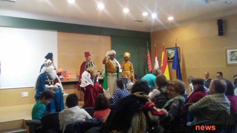 Hoy los Reyes son los niños en el Hospital Virgen de la Concha