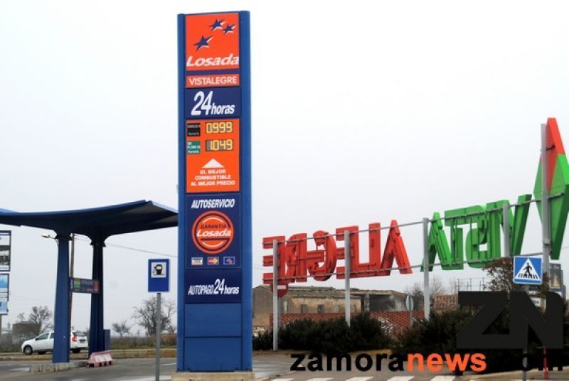 El Gobierno confirma que la apertura de gasolineras desatendidas destruye miles de empleos en el sector de 2012 a 2017 10.100 empleos menos en el sector