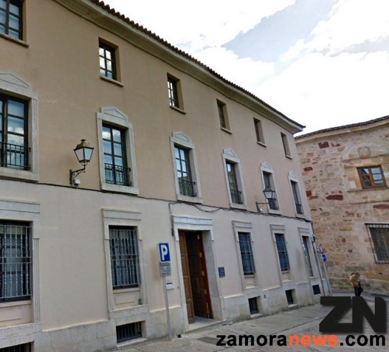 Nuevo curso gratuito de “Limpieza de superficies y mobiliario en edificios y locales”