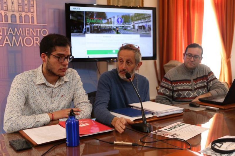 El Ayuntamiento presenta la app "líneazamora.es" con mejoras respecto al sistema anterior