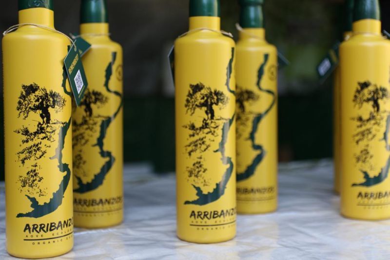 La empresa zamorana Pago Los Bichos obtiene dos medallas de oro en el concurso internacional de AOVE del "Olive Japan"