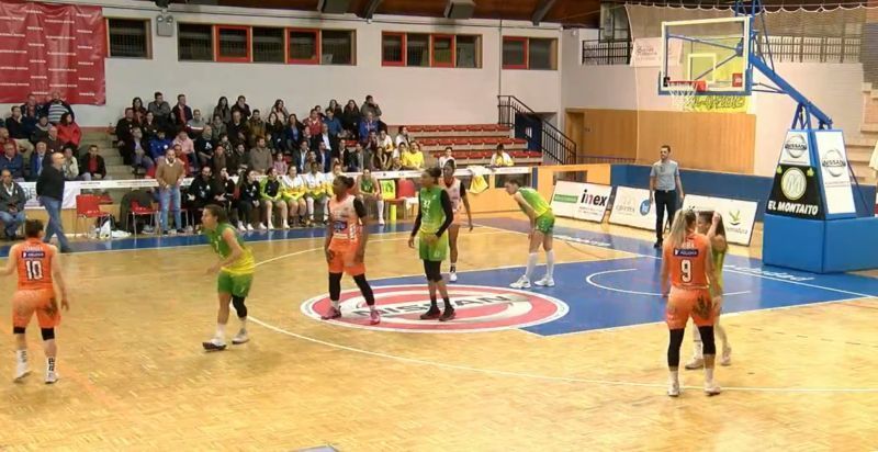 Lo consiguieron en un partido de infarto, el CD Zamarat mantiene la categoría de forma matemática al vencer a Cáceres 68-71