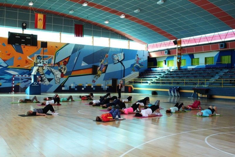 La Concejalía de Deportes pone a disposición los ejercicios de gimnasia de mantenimiento para su práctica en casa