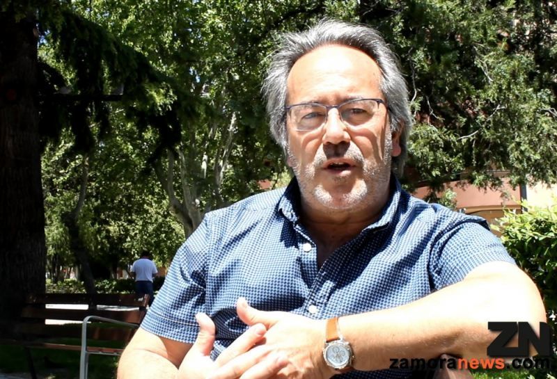 Francisco Guarido: "Hemos normalizado las siglas de IU. La gente está orgullosa de nuestro gobierno"