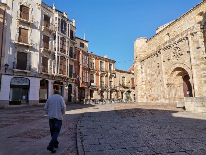 Zamora mantiene los 30 grados de temperatura máxima pero hay peligro de chubascos