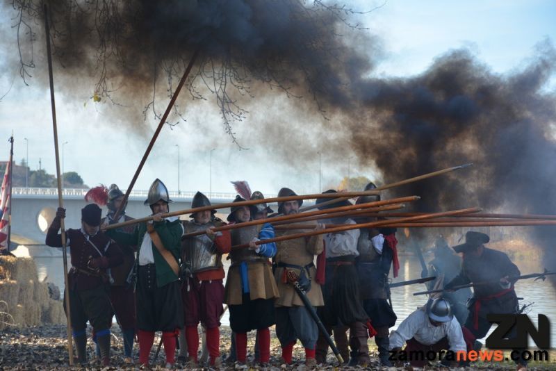 El Tercio Viejo de Zamora repele el intento de incursión en la isla de Bomel, el Milagro y la Batalla de Empel junto con su desenlace será esta tarde