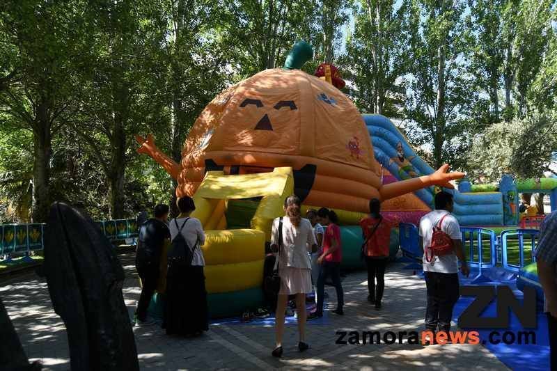 La Marina ya cuenta con su parque infantil para que los más pequeños disfruten durante San Pedro