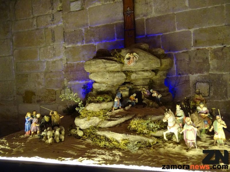 La Hermandad de Jesús Yacente celebra la Navidad con una misa y un recital de Villancicos del Coro Sacro Jerónimo Aguado en la Iglesia de Santa María la Nueva