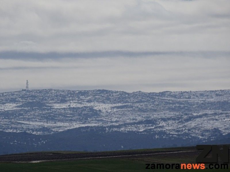 Alerta amarilla por nevadas y bajas temperaturas en Sanabria y nubes y posibilidad de chubascos dispersos