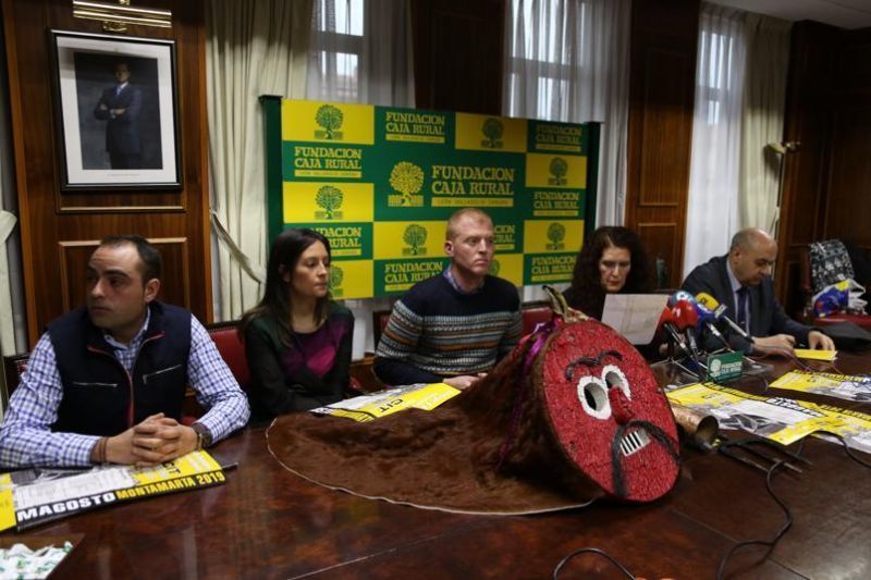 Las castañas y las mascaradas, principales protagonistas en el magosto de Montamarta