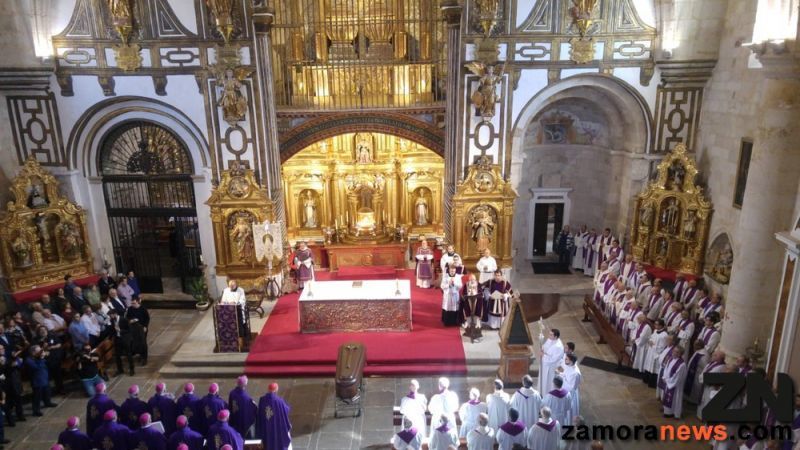 Último adiós a monseñor Gregorio Martínez Sacristán
