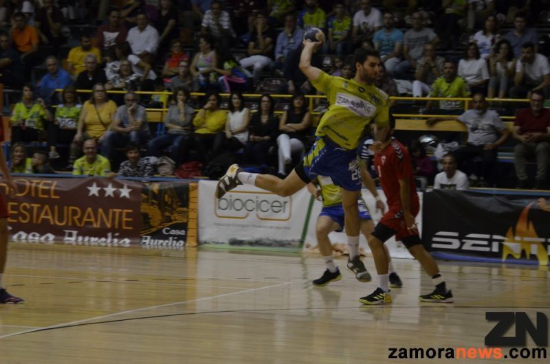 BM Zamora se impone con claridad ante un Palma del Río desarbolado (27-33)