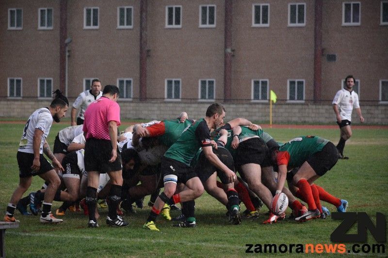 El Zamora Rugby Club sufre una dura derrota contra el ADUS salmantino 69-5 fue el tanteo final
