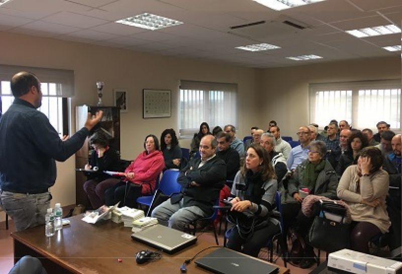 La alternativa al cereal de secano puede estar en el pistacho y el almendro, en las jornadas formativas que organiza la Diputación de Zamora