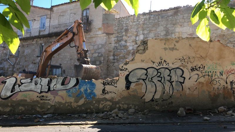 Más muralla de la Bien Cercada libre en San Martín