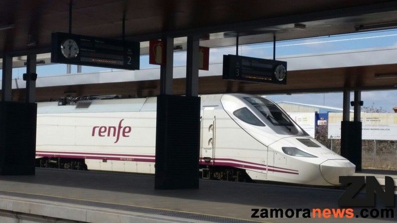 La línea de Ave Madrid-Zamora vuelve a dar problemas dos semanas después de su última avería