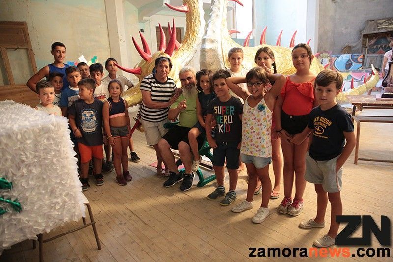 La asociación de carrocistas de Toro se prepara para San Agustín