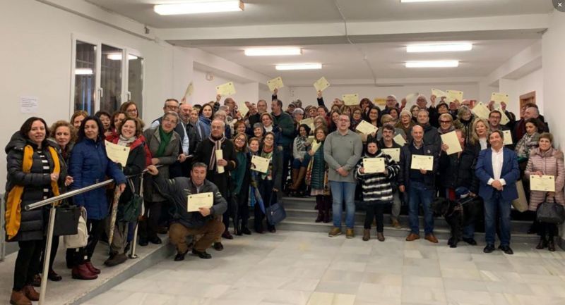 La UNED Senior clausura y entrega sus diplomas del primer cuatrimestre