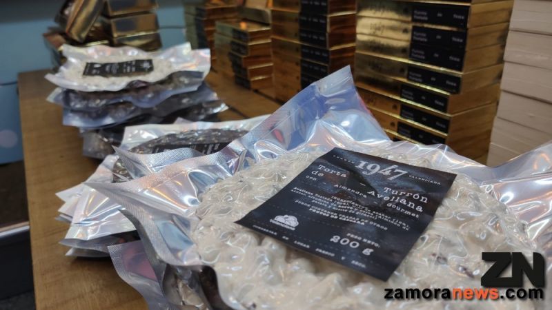 Algo le faltaba a la Navidad y era el turrón de la Valenciana, que este año se llama 1947
