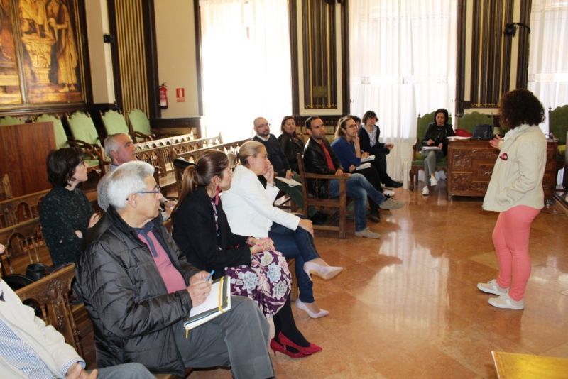 La concejala de Bienestar Social de Zamora y varias asociaciones analizan los actos del Día de la Discapacidad