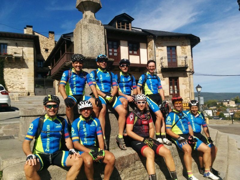 Zamora en Ruta BTT viajan de Zamora a Puebla de Sanabria por caminos y senderos, 120 kilómetros de naturaleza y de afición por la BTT