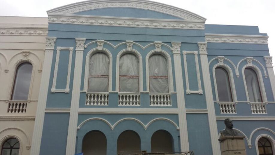 Teatro Ramos Carrión.