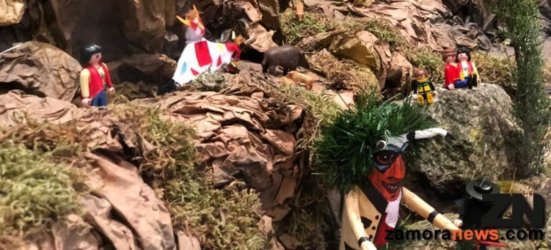 Los Clics de Playmobil "customizados" de mascarados de la provincia de Zamora te esperan en el Museo Etnográfico