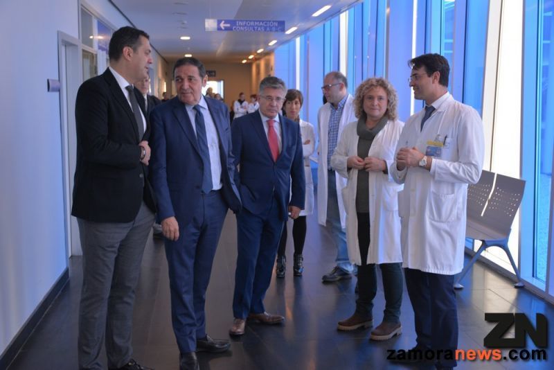El Consejero de Sanidad pedirá mañana ante la ministra de Sanidad celeridad en la homologación de médicos extra-comunitarios y una convocatoria extraordinaria de MIR