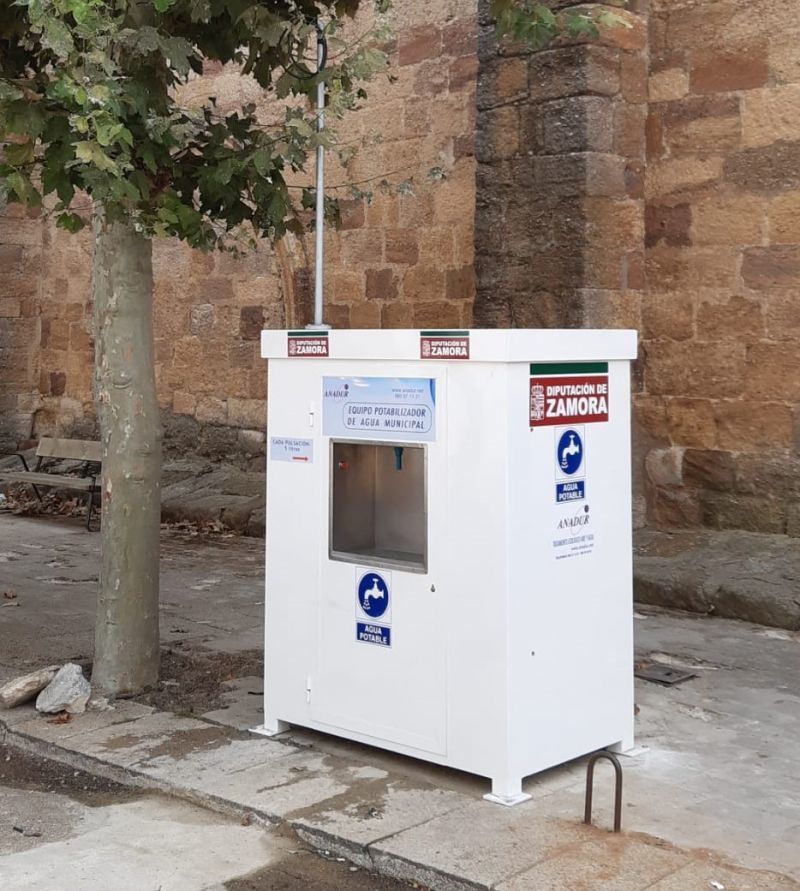 Dos ETAP portátiles garantizan el agua potable a los vecinos de La Hiniesta
