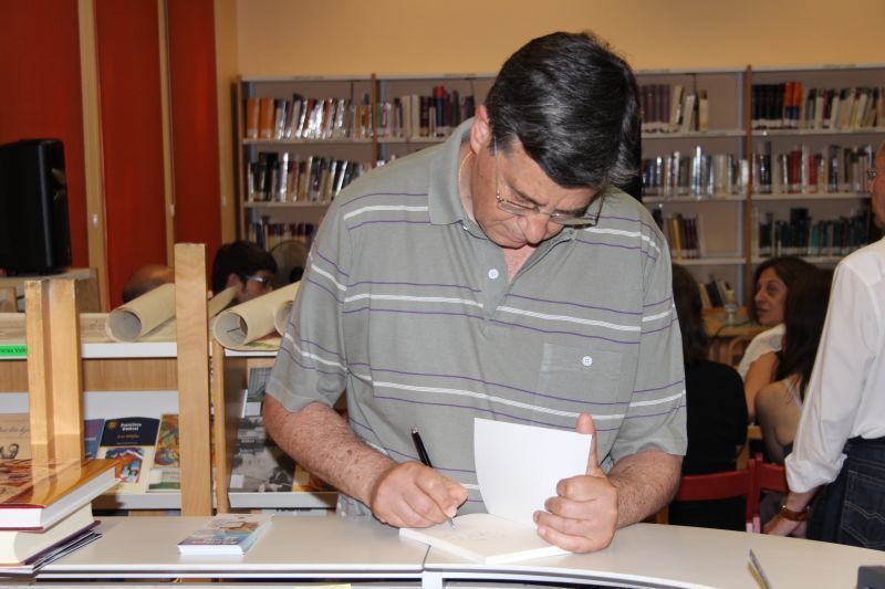 El escritor zamorano Luis Torrecilla presenta su novela "La espía del emperador" en Cañizal