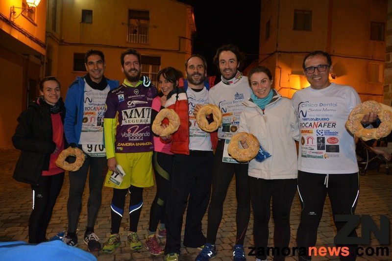 La XXIV edición de la carrera de la rosca se celebró esta tarde-noche en Zamora, Ángel Nieto en hombres y Nerea Miguel fueron los vencedores este año