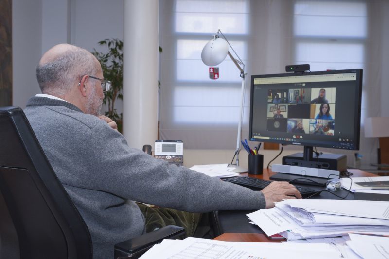 Igea mantiene una reunión por videoconferencia con los representantes de la hostelería