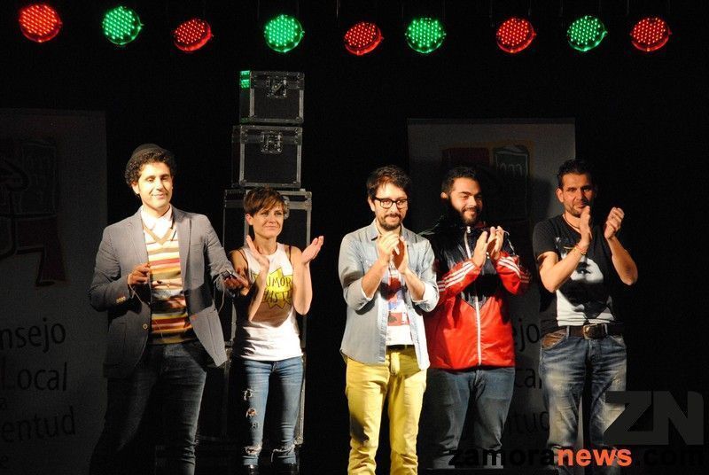 Noche de desencaje maxilar y humor de colores en el I Encuentro de Cómicos Zamoranos